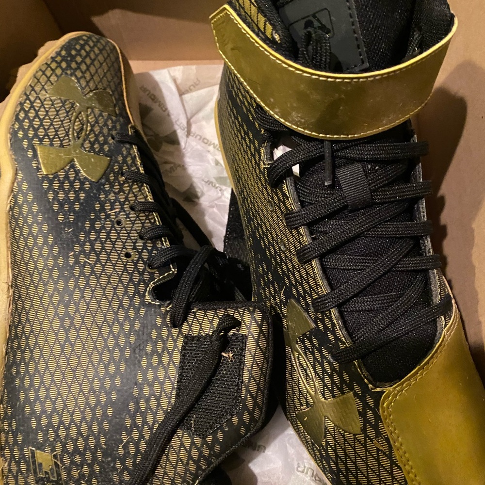 Under Armour Black and Gold Athletic Shoes with Textured Design Cleats